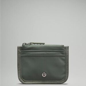 Lululemon True Identity Card Case- Grey Eucalyptus